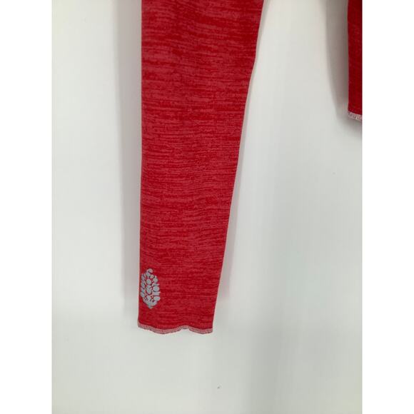 Free People Movement Women's XS Red Right On Run Long Sleeve Layer Top K22-19 - Picture 5 of 9